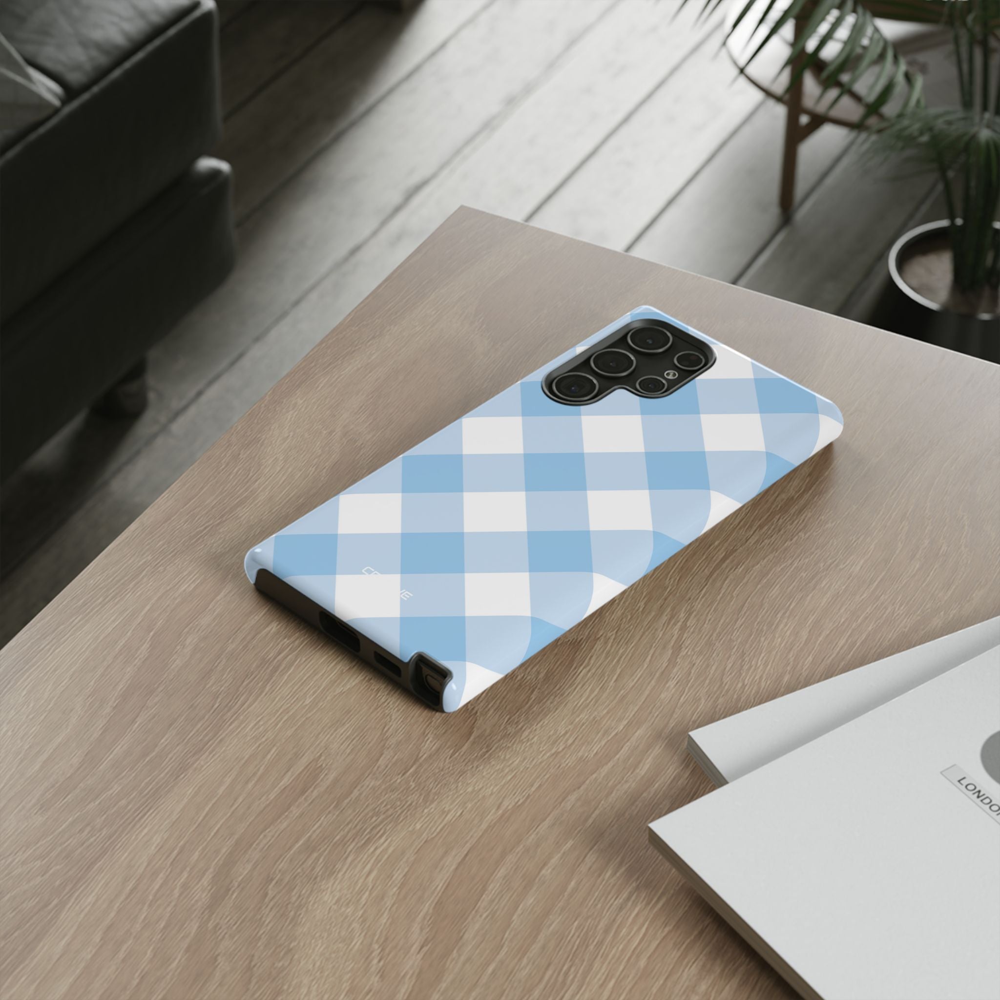 Soft Blue Gingham Elegance - Samsung Case