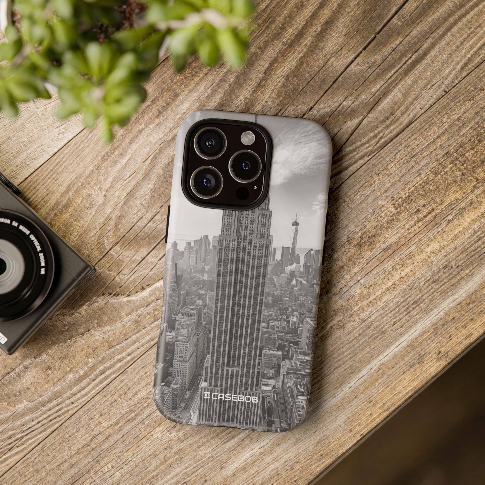 Grayscale Urban Elegance - for iPhone 16